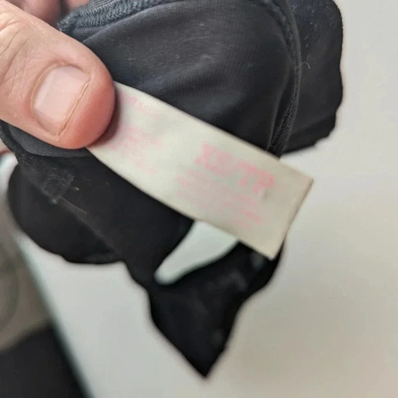 Pink Victoria's Secret Dog Racer Back Sports Bra / XS - Picture 5 of 6